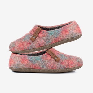 Felted Wool Slippers: Women&#39;s Non-Slip Indoor/Outdoor Shoes