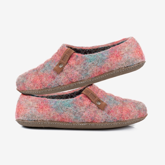 10 Best Womens Boiled Wool Slippers Reviews 2025 - Classified Mom