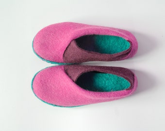 Felted Wool Womens Slippers - BureBure Envelope slippers - Handmade Gift for Her - Warm Boiled Wool Valenki