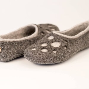 Moon Craters Gray Felted Wool Slippers For Women – Handmade, Warm, Eco-Friendly Home Shoes - View #4