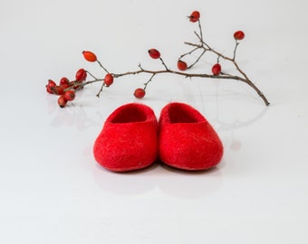 Flat Slippers For Kids Handmade from Felted Wool, Non Slippery Toddler Shoes, Girls Warm Slippers