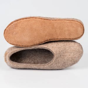 Beige women slippers with non slip cork and leather soles Felted wool and alpaca slippers, felt slippers, house shoes, Felted shoes slippers