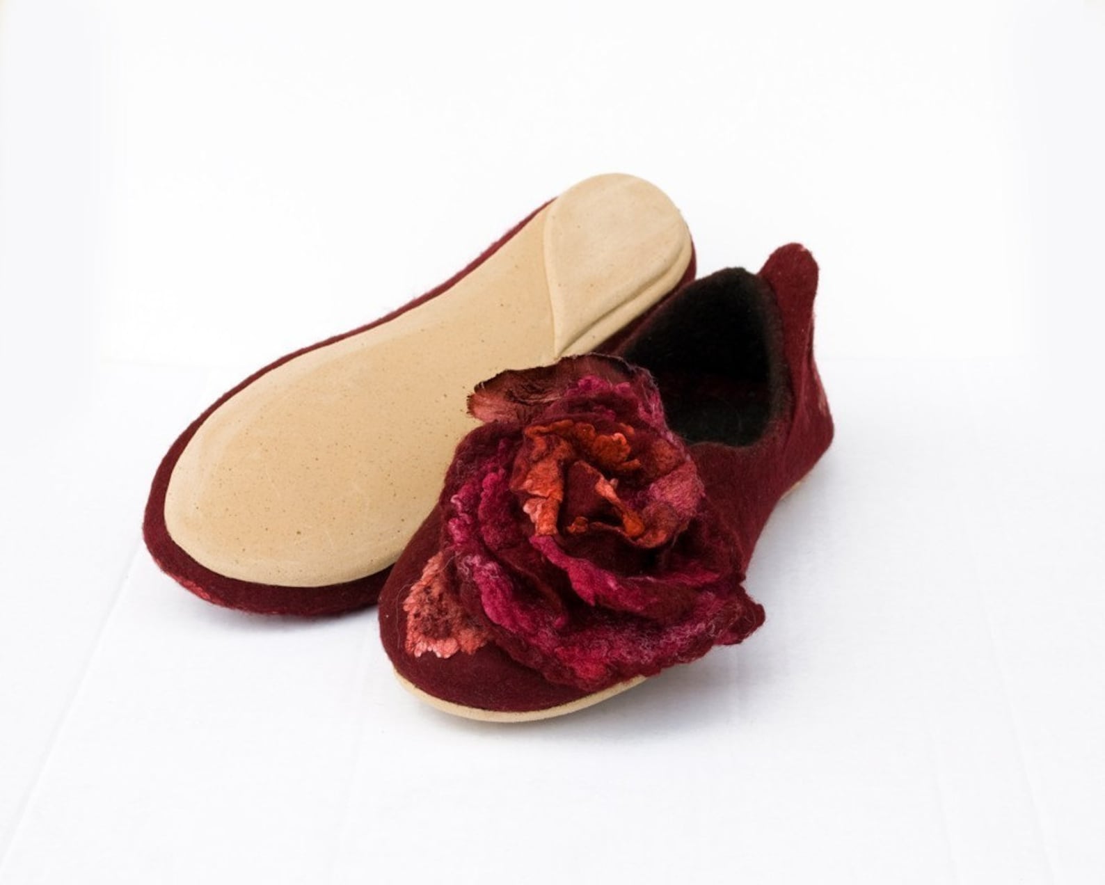 winter wedding handmade slippers with roses, handmade shoes, felt slippers flower, grandma gift ballet flats women slippers cozy