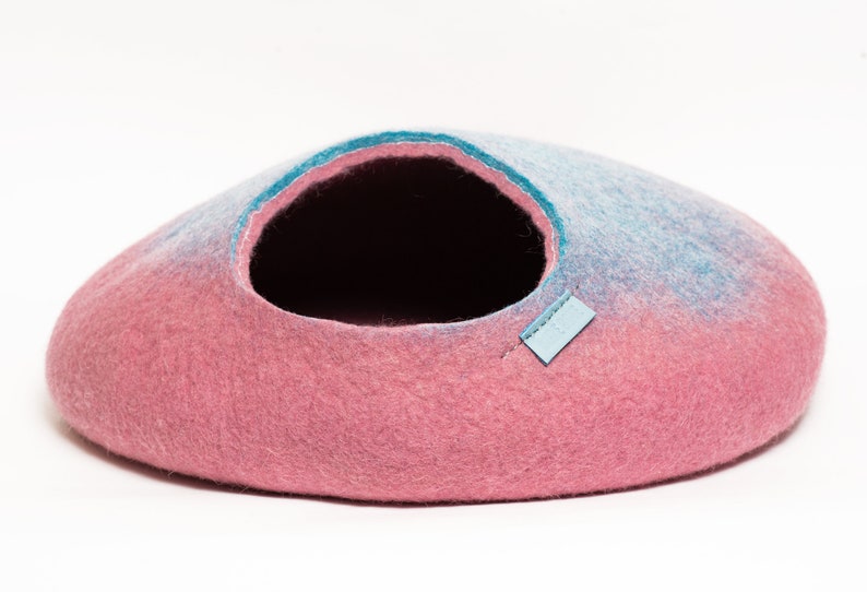 Felted wool pet home from pink and blue felted wool, Pet furniture, Cat cave, Pet cave, Pet accessories, Bure Bure image 2