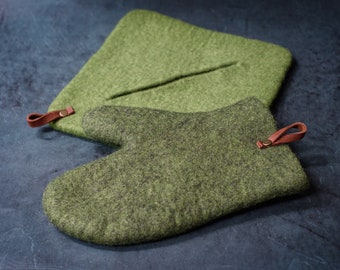 Baking Gift - Felted wool oven mittens in Various Colors -  Felt pot holder - Oven Mitt Kitchen Gloves - Fathers day gift - Mothers day gift