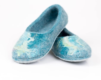 Women Home shoes, Turquoise natural wool felt slippers decorated with natural silk, hygge home shoes, Felted wool slippers