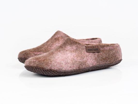clogs slippers