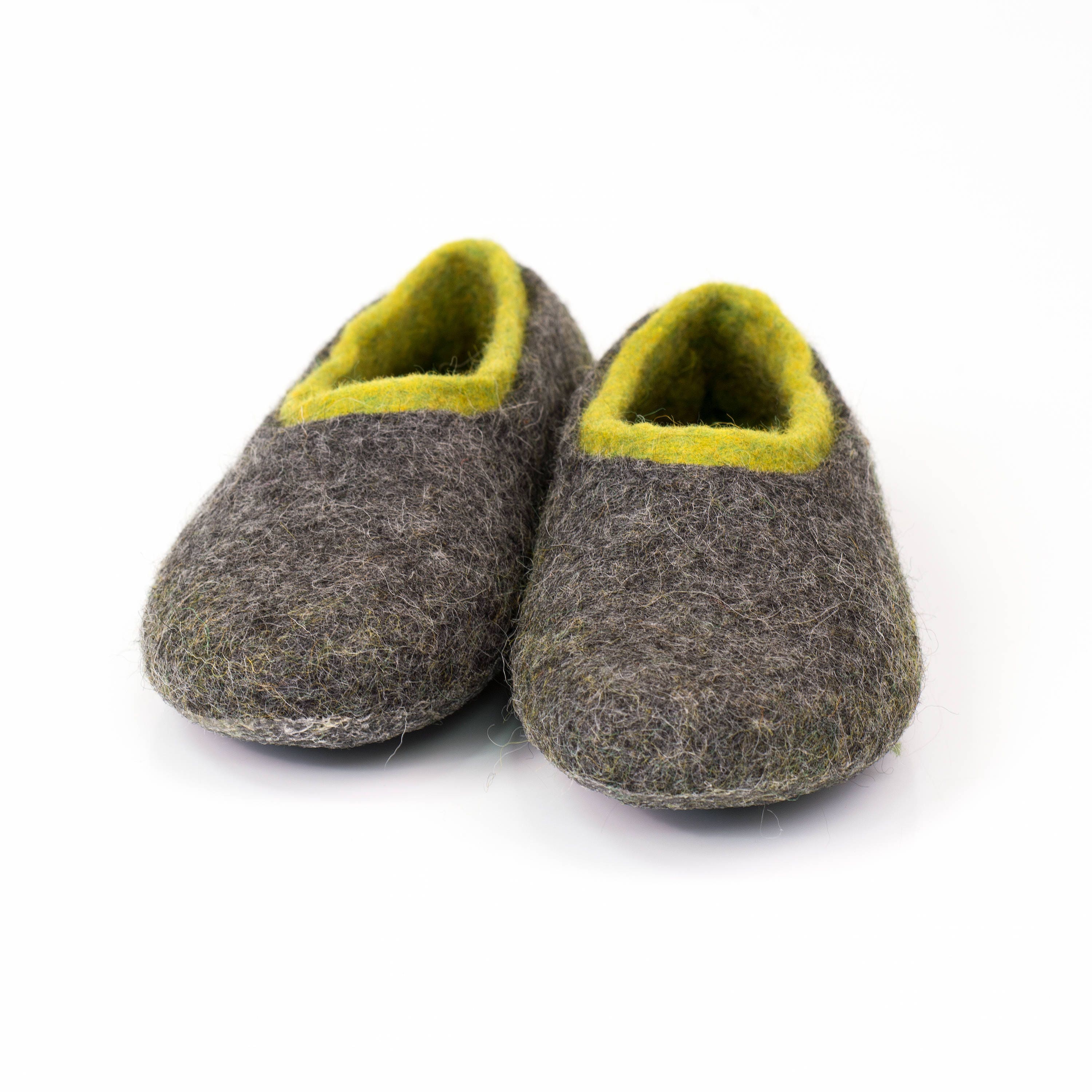 new style slippers for men