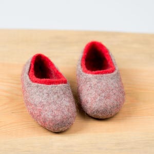 Playful walker wool slippers, Toddler home slippers, felted wool slippers for little kids, Walker gift wool slippers, non slip home shoes image 4