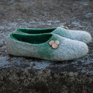 Felted wool men slippers, Hygge gift, woodland housewarming gift ideas, Gray green felt slippers image 3