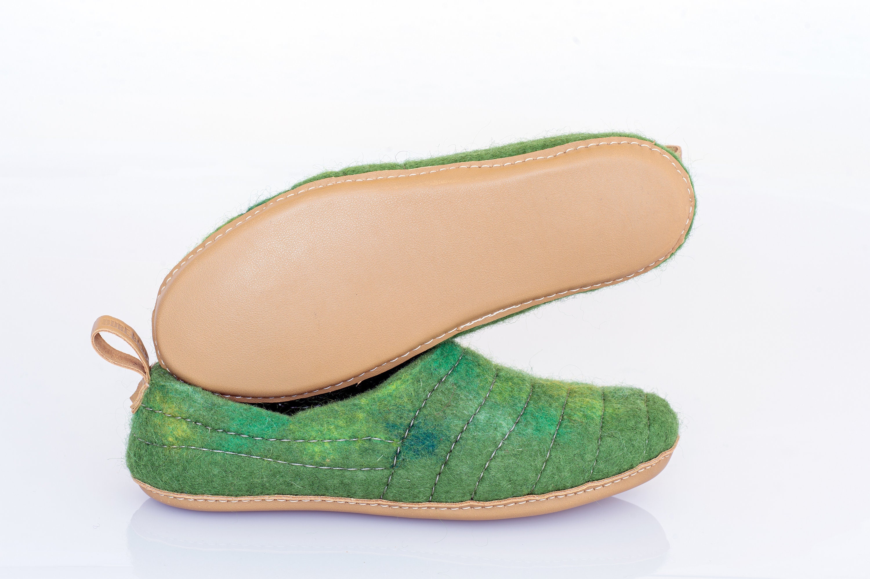 womens sturdy slippers