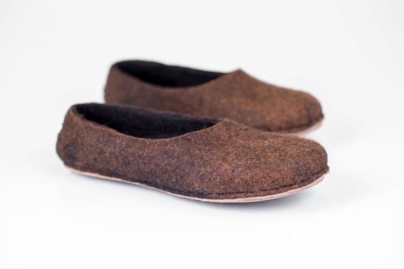 Brown boiled wool slippers for men decorated with alpaca wool ombre Handmade home shoes image 1