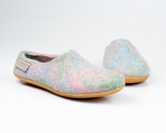 clogs slippers