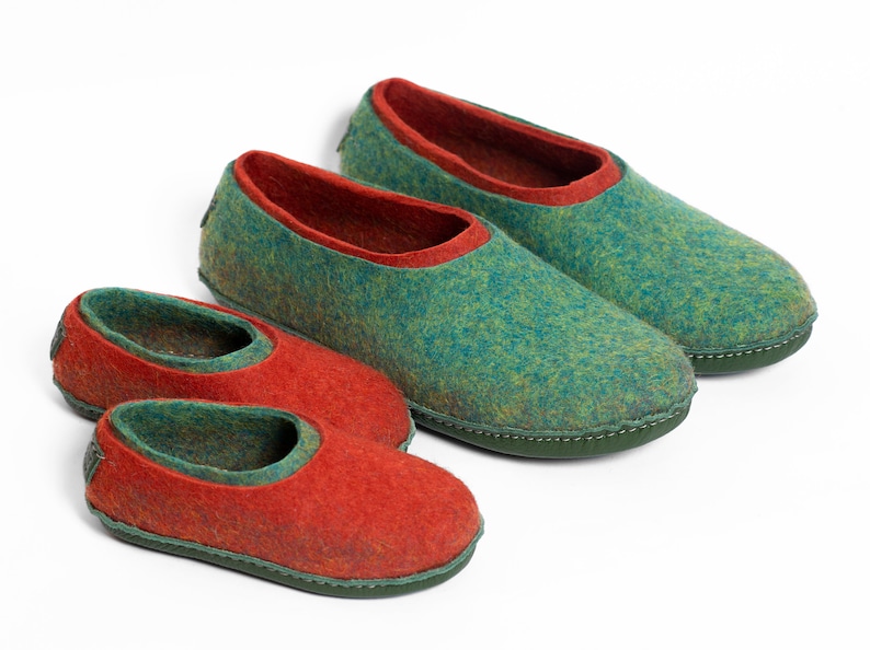 2 pairs of matching BureBure felted wool slippers are designed for mom and daughter, dad and son. The inner part of these slippers is made of yellow semi soft wool while the outer part is decorated with natural beige alpaca wool.