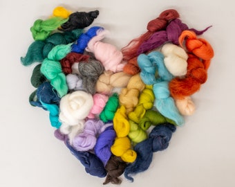 Assorted Colors Wool Roving Tops Set - 35 Colors Large Pack - 10 Colors Small Pack - Perfect for Needle and Wet Felting Decor