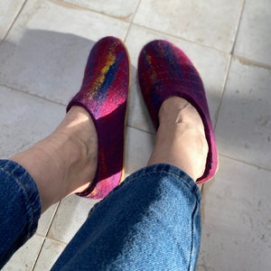 Natural felted wool women's slippers BureBure