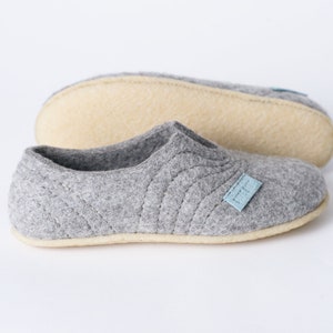 Felted wool clogs slippers for women - Unisex woollen house shoes for a high instep or wide feet - non slip rubber or leather sole