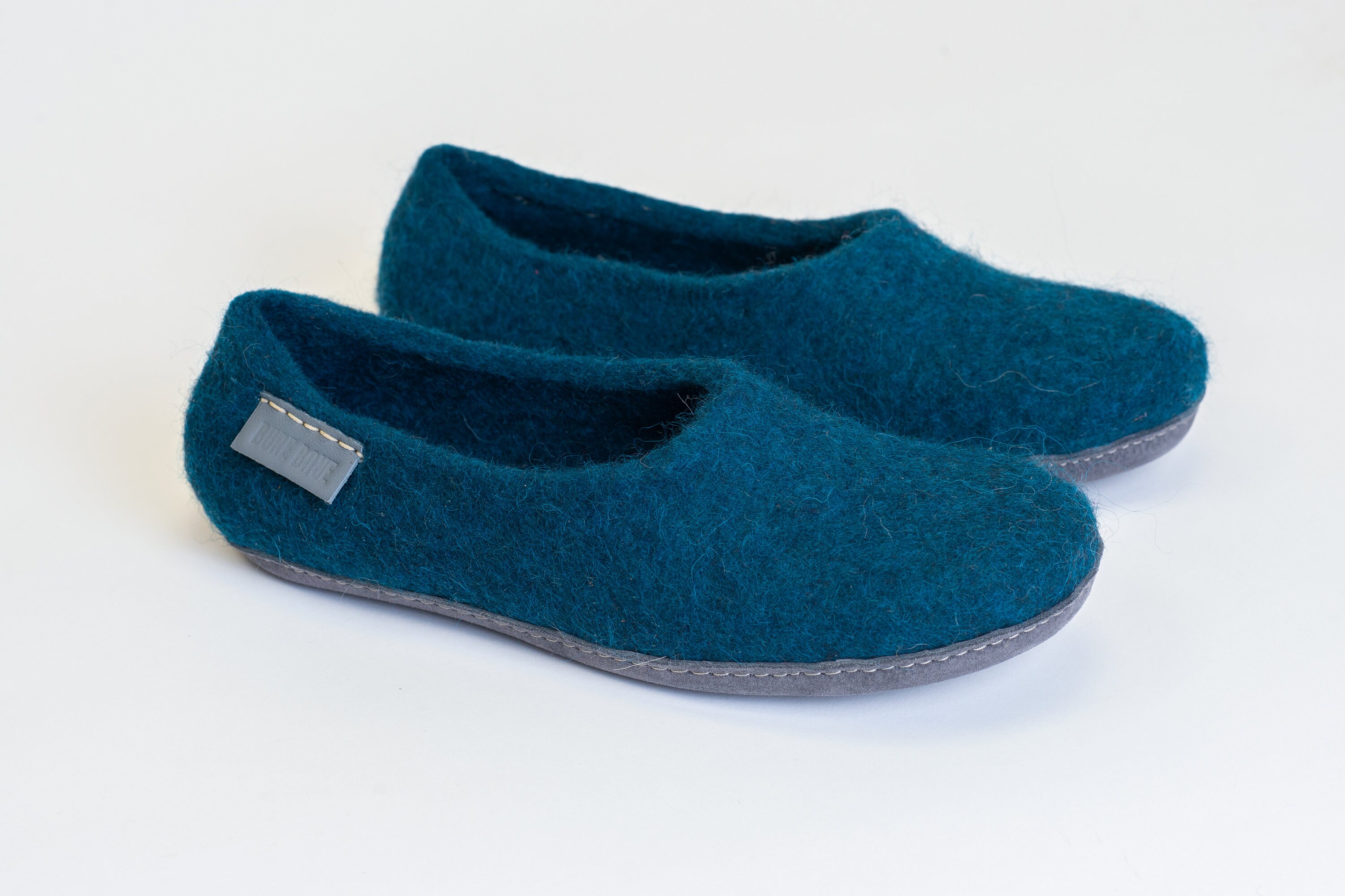 polish wool slippers
