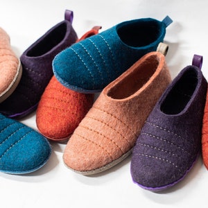 Dyed Felting wool 54 Colors, Best for wet felting, BureBure slippers wool Bergschaf Tyrollean image 6