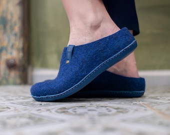 Handmade Felt Wool Slippers for Women: Easy-on slippers with low back for barefoot wear