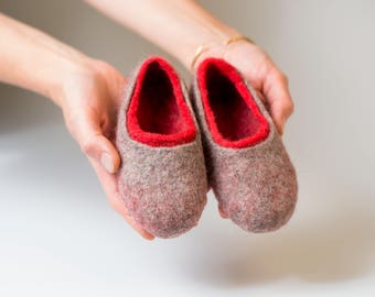 Playful walker wool slippers, Toddler home slippers, felted wool slippers for little kids, Walker gift wool slippers, non slip home shoes