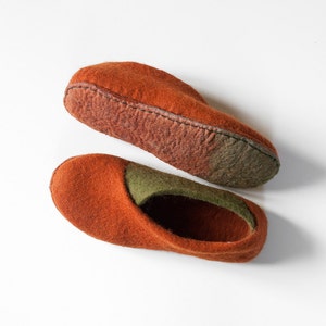 Women wool slippers Felted footwear wool felt slippers Eco friendly shoes home shoes Cozy spring shoes - Cinnamon olive envelope