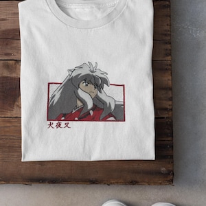 Sudadera con capucha bordada de anime, top con bordado kawaii, estilo urbano de anime, camiseta otaku bordada, atuendo con estética de anime, chaqueta de anime personalizada