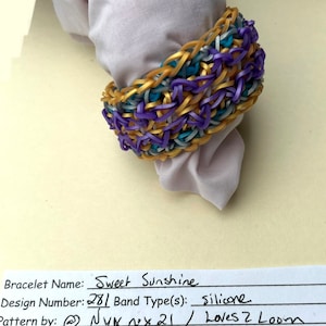 Loom bracelet great for kids & adults!