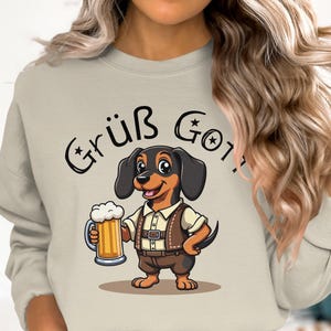Oktoberfest Dachshund T-Shirt: Funny German Beer Lover Tee