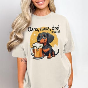Oans Zwoa Drei Gsuffa Dachshund T-Shirt, Bavarian Beer Dog Tee, Oktoberfest Drinking Pup Shirt, Cute Sausage Dog Gift for Beer Lovers