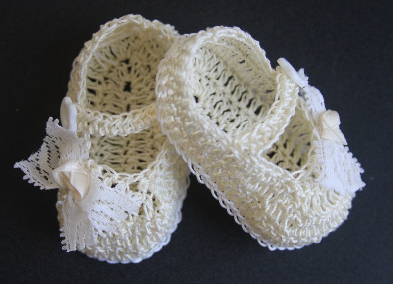 Crocheted Newborn Baby Girl Booties Infant Girl Crib Shoes Etsy