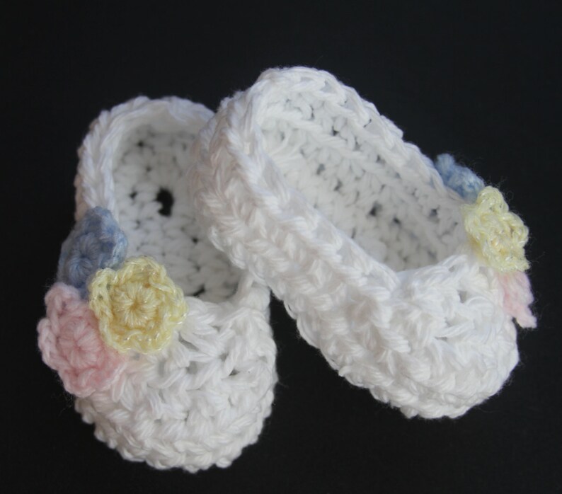 White Crocheted Baby Girl Booties Infant Crib Shoes Knit Etsy