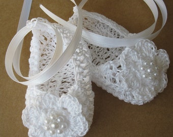 Häkeln Neugeborenen Baby Booties Säugling Mädchen Krippe Schuhe Stricken Baby Mary Janes mit Schleife Taufe Baby Booties Baumwolle Reborn Puppenschuhe