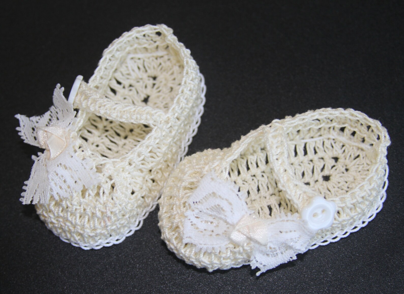 Crocheted Newborn Baby Girl Booties Infant Girl Crib Shoes Etsy