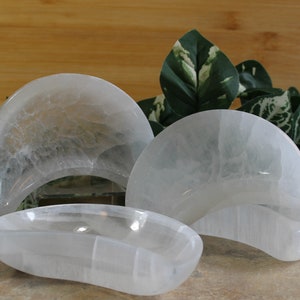 Large Selenite Moon Bowl: Crystal Charging Bowl 5&quot;