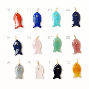 Fischanhänger aus Naturstein, Kristallfisch-Charm, Halskettenanhänger aus Stein, Meeresschmuck, Strandgeschenk für Frauen