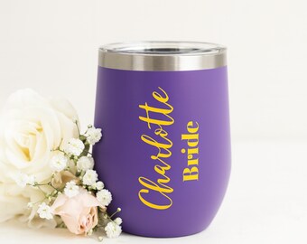 Personalisierter Weinbecher, Brautjungfer Trauzeugin Geschenk, Bachelorette Laser graviertes Hochzeitsgeschenk