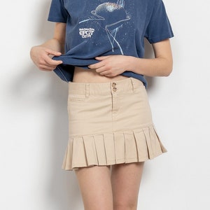 PLEATED KHAKI SCHOOLGIRL Vintage Skirt Preppy Low Rise / 34 Inch Hips / Size 0