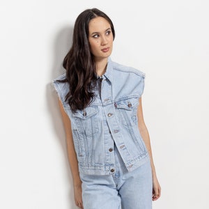 LEVI&#39;S DENIM VEST Vintage blauwe jeans vervaagd mouwloos katoenen jas met medium wassing, jaren 90 oversized / medium