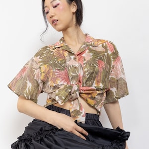SHEER FLORAL BLOUSE Vintage Pastel Pattern Pink Green Short Sleeve Collar Shirt 80's / Small