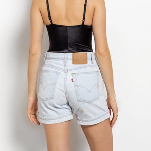 LIGHT LEVI'S SHORTS High Waist Vintage Cuffed Denim / 27 28 Inch Waist / Size 5