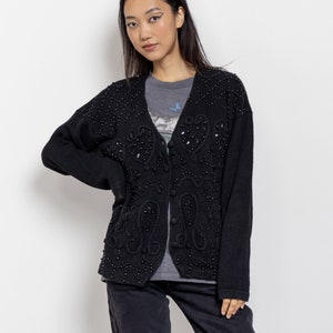 【SATIIIZ】Leon Soft Round Cardigan M61087K-1801_Front.jpg?sw=1328
