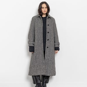 HERRINGBONE WOOL COAT Vintage Grey Geoetric Trench Midi Fall Winter 90's / Medium image 1