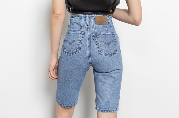 LEVI S DENIM SHORTS Longline Knee Length Tight Y2K Vintage Denim Curvy Fit 24 Inch Waist Size 1
