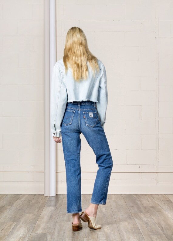 size 4 levi jeans