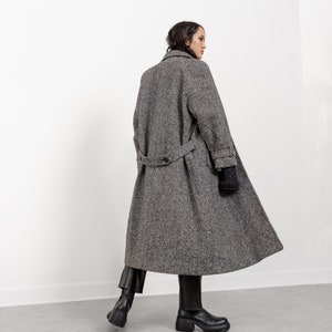 HERRINGBONE WOOL COAT Vintage Grey Geoetric Trench Midi Fall Winter 90's / Medium image 2