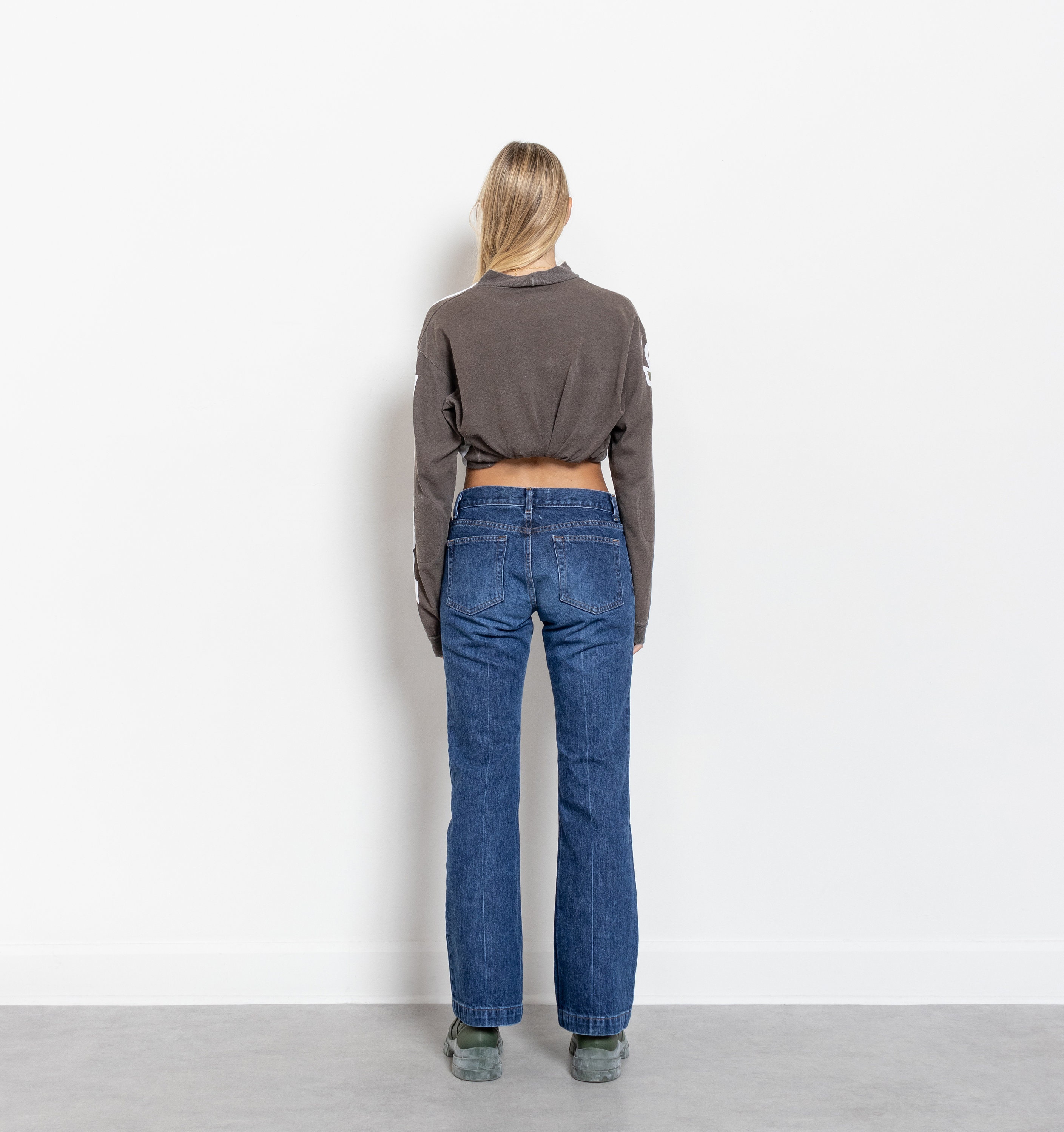 Y2K Low Rise Flare Jeans: Vintage GAP Dark Wash Denim / 38 Inch 