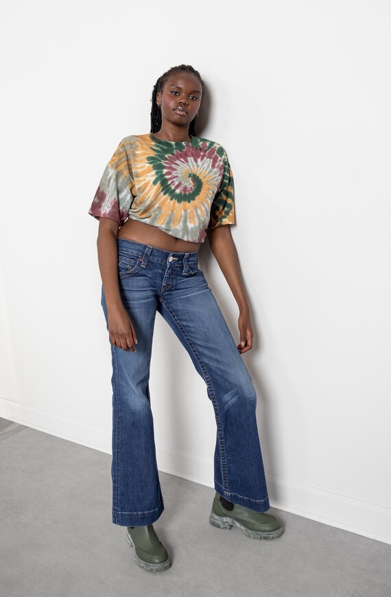 True Religion Y2K ローライズフレアジーンズ、色落ちデニム、サイズ8
