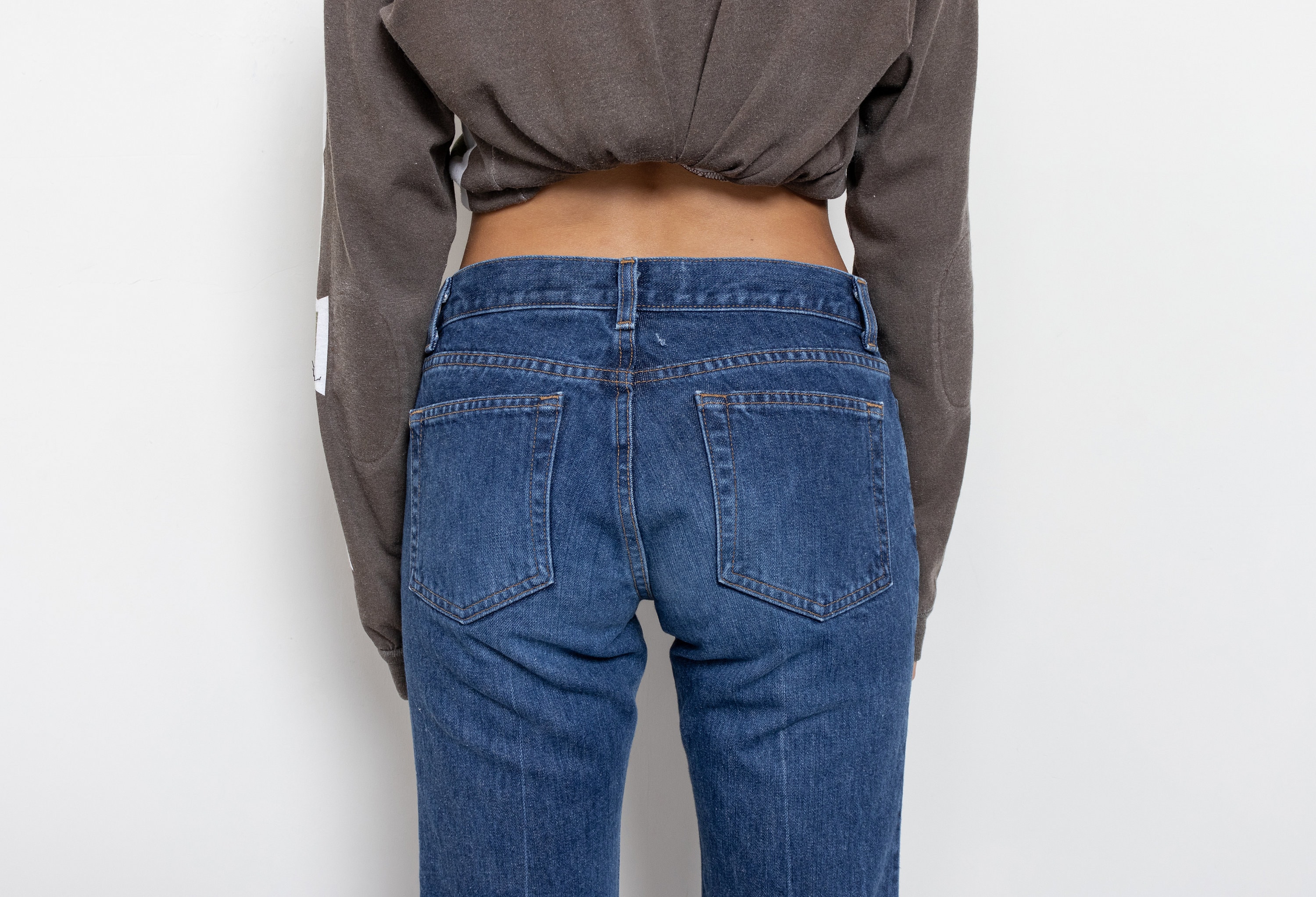 Y2K Low Rise Flare Jeans: Vintage GAP Dark Wash Denim / 38 Inch 