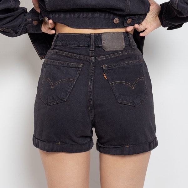 BLACK LEVI'S SHORTS High Waist Vintage Cuffed Denim Worn In Soft / 25 Inch Waist / Size 2